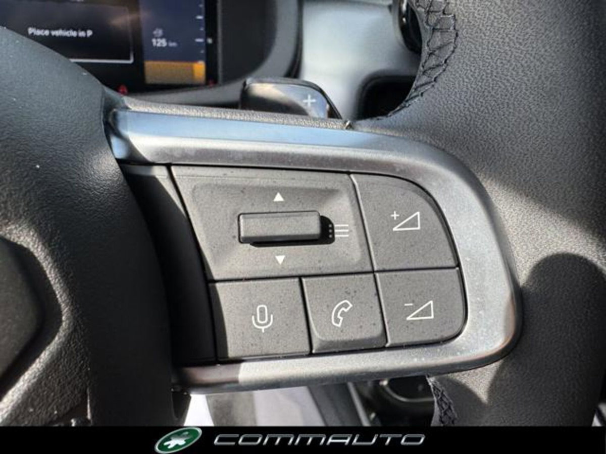 Jeep Avenger 1.2 turbo e-hybrid mhev Summit fwd 110cv edct6 (20)