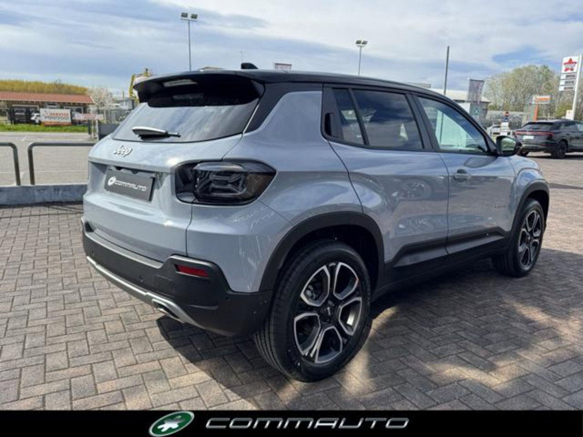 Jeep Avenger 1.2 turbo e-hybrid mhev Summit fwd 110cv edct6 (4)