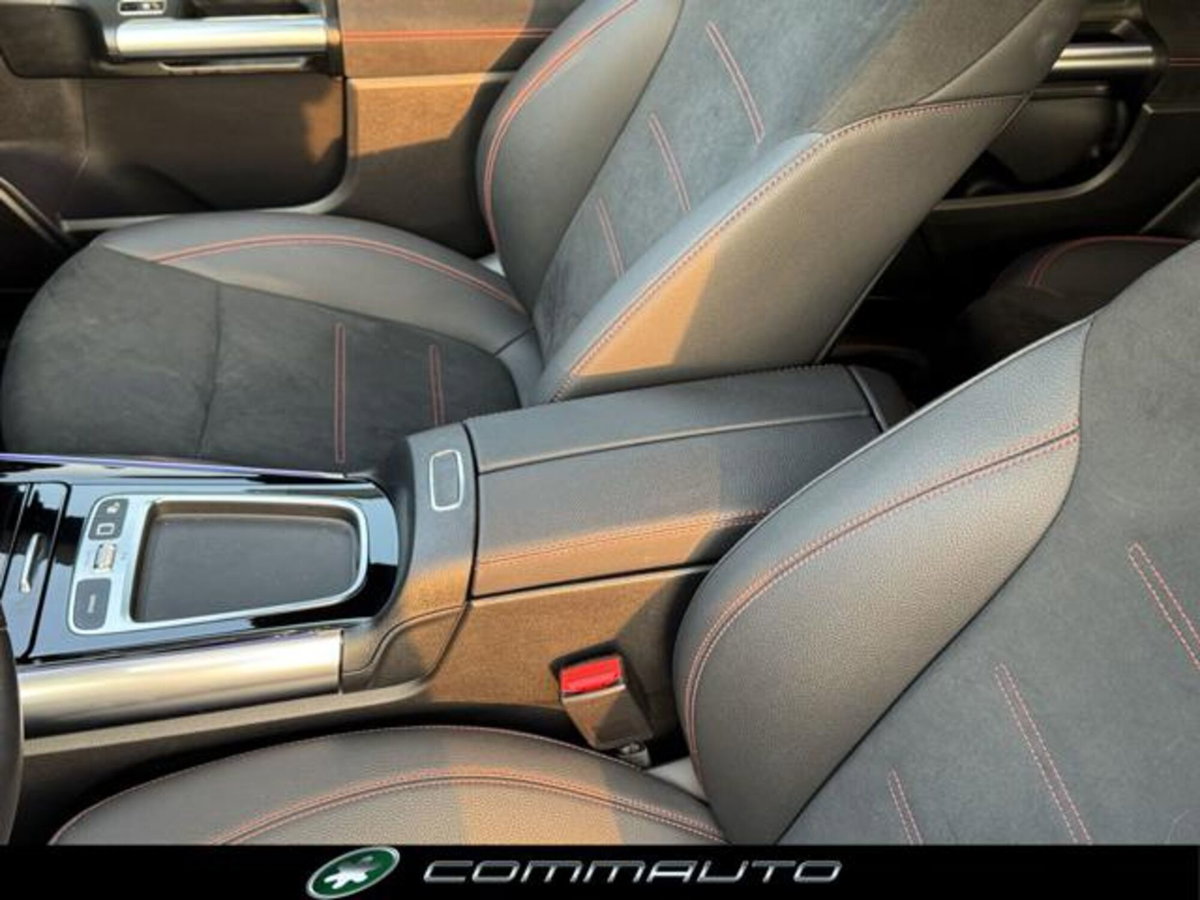 Mercedes-Benz GLA SUV 200 d AMG Line Advanced Plus 4matic auto (18)