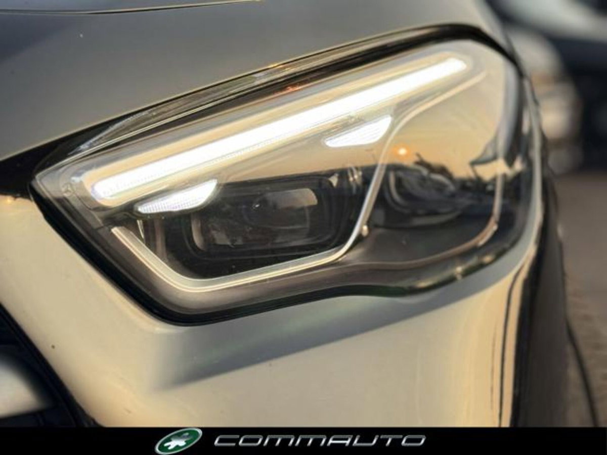 Mercedes-Benz GLA SUV 200 d AMG Line Advanced Plus 4matic auto (4)