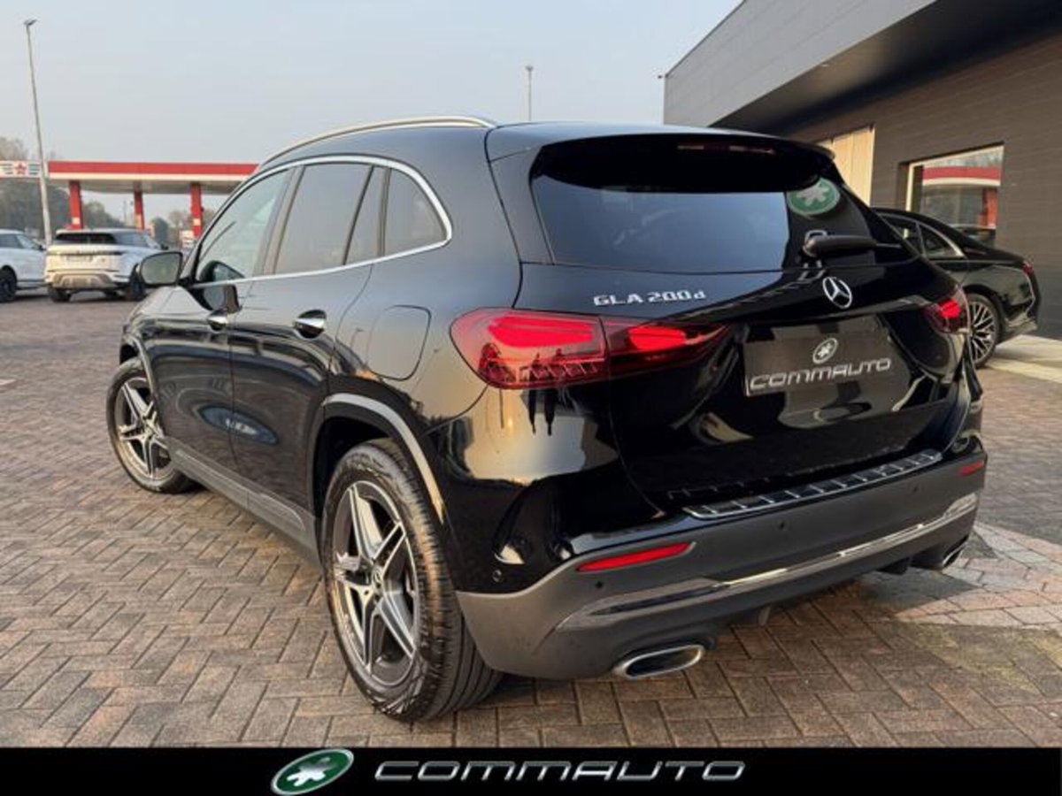 Mercedes-Benz GLA SUV 200 d AMG Line Advanced Plus 4matic auto (7)