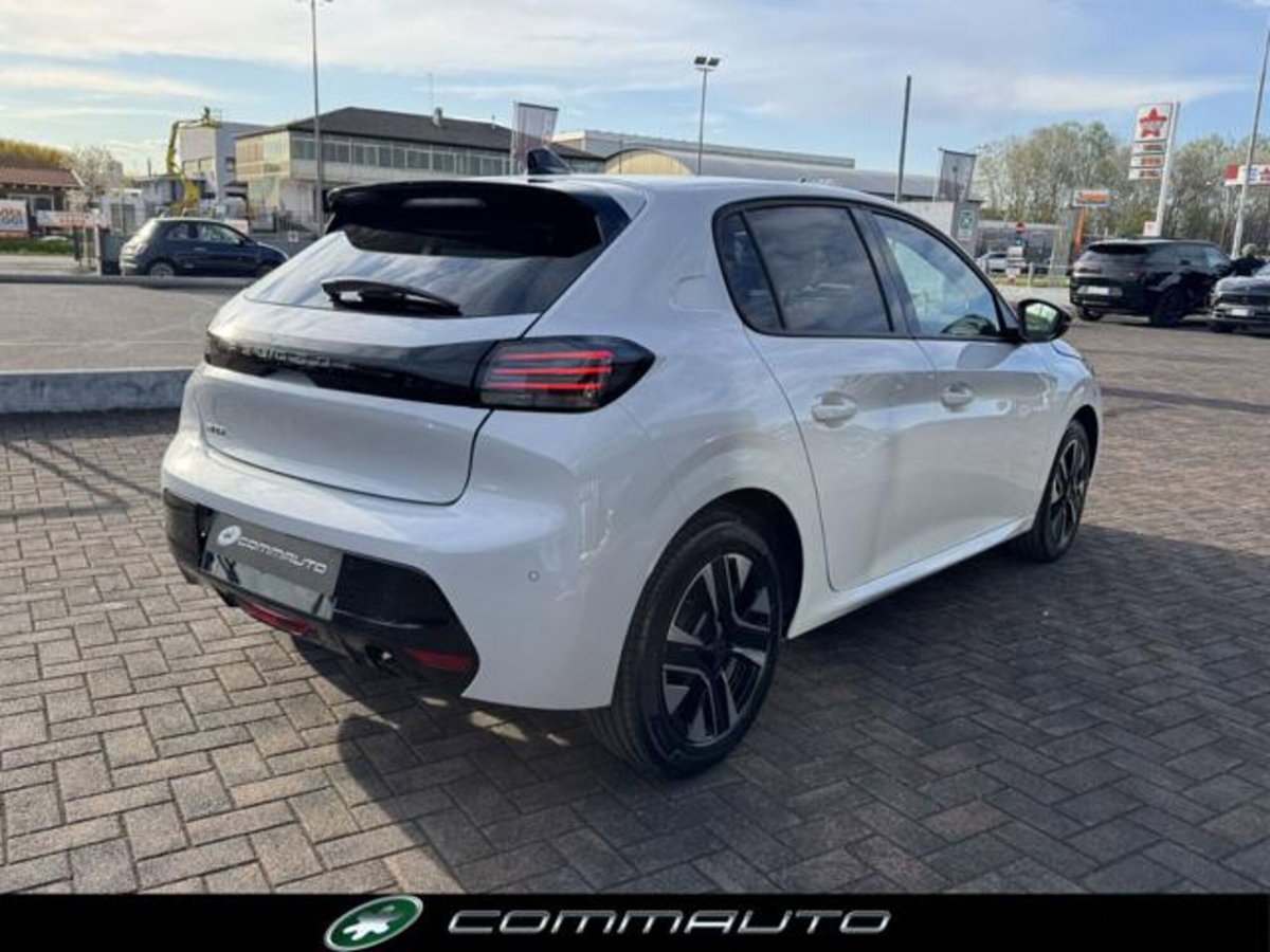 Peugeot 208 1.2 turbo Allure 100cv (4)