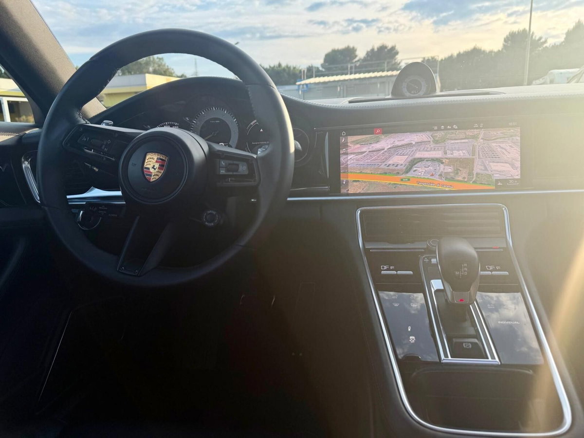 Porsche Panamera 2.9 4 (14)