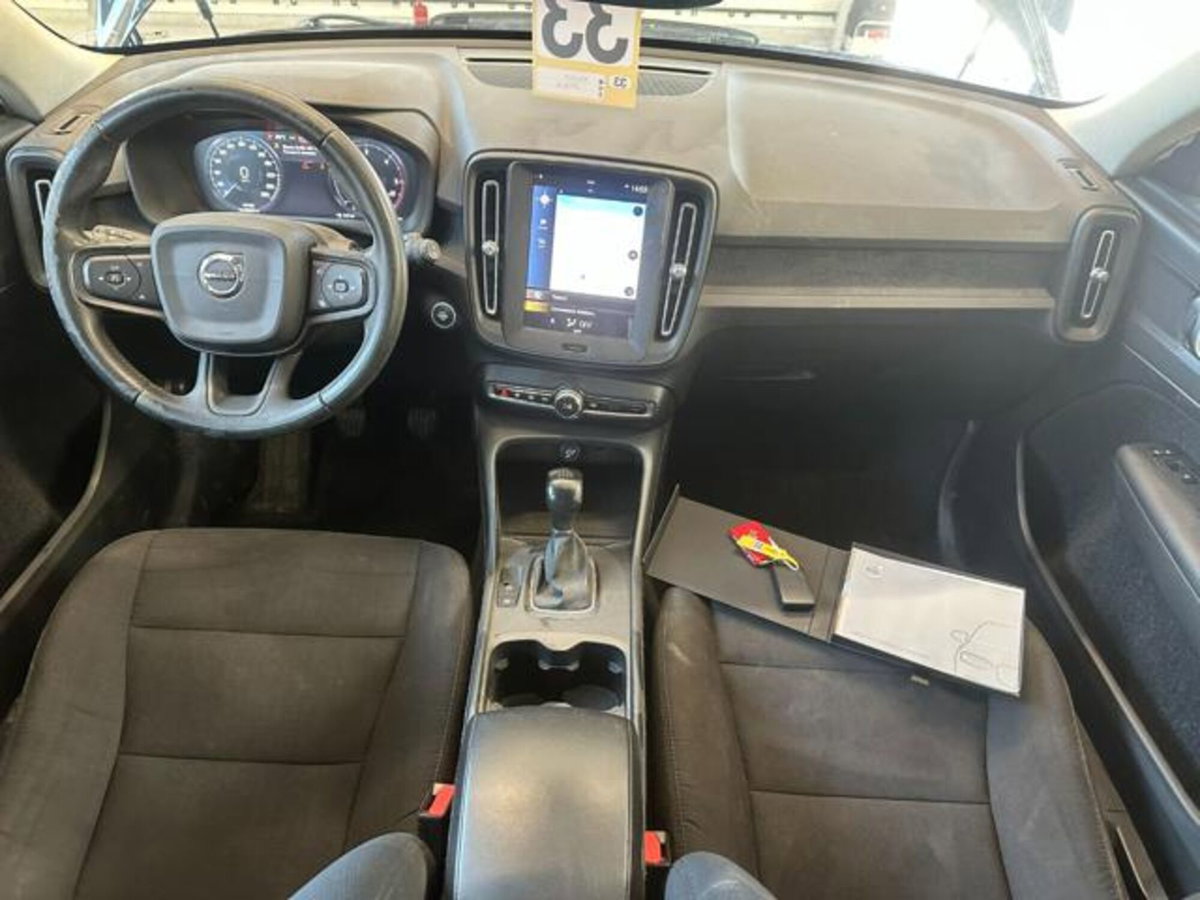 Volvo XC40 D3 AWD Business (15)