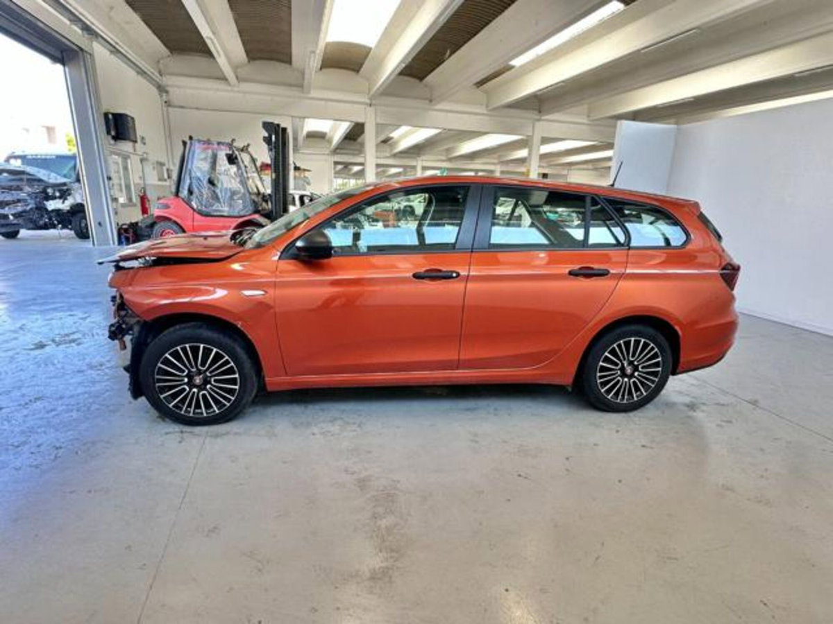 Fiat Tipo Station Wagon Tipo 1.6 Mjt S&S SW Life (4)
