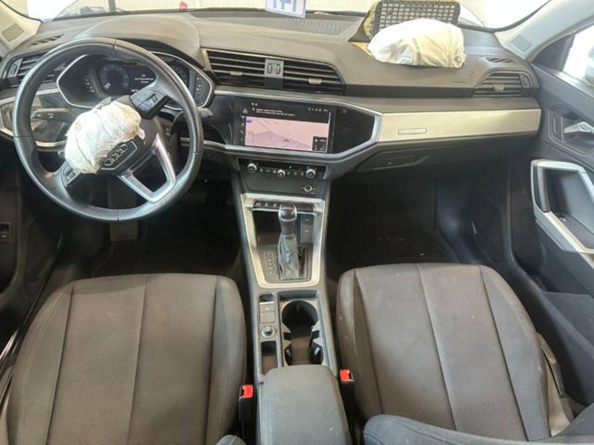 Audi Q3 Sportback 40 TDI quattro S tronic Business Plus (15)