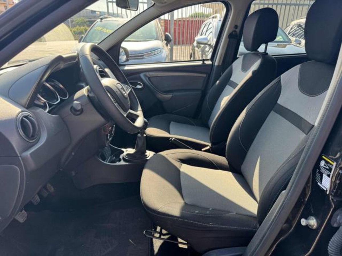 Dacia Duster 1.5 dCi 110CV 4x2 Lauréate N1 (8)