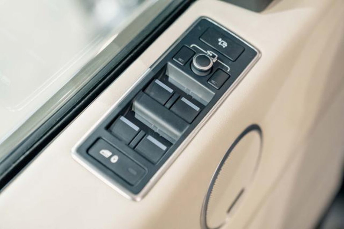 Land Rover Range Rover 3.0 TDV6 Vogue (16)