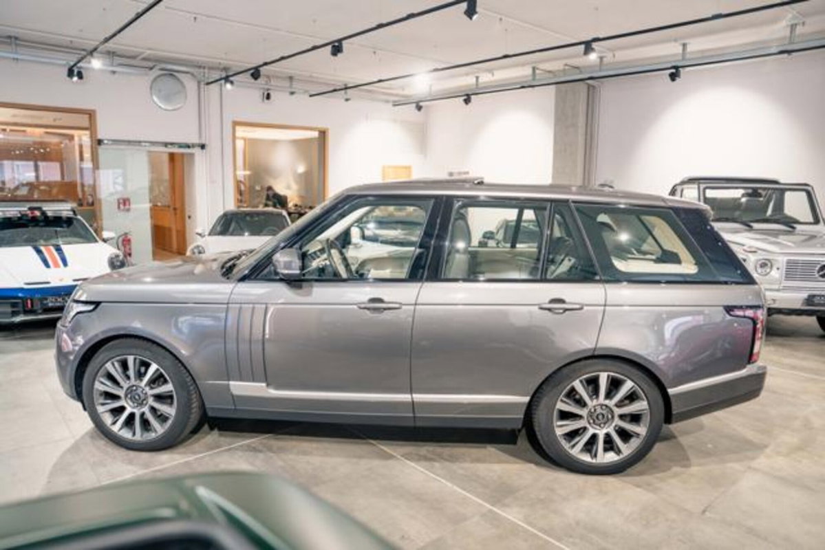 Land Rover Range Rover 3.0 TDV6 Vogue (3)