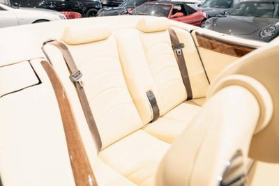 Bentley Azure Azure 6.8 (15)