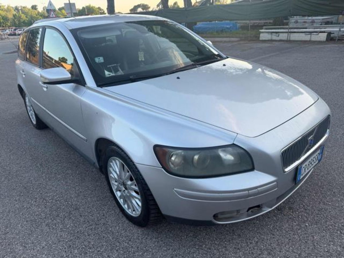Volvo V50 2.0 D cat Summum (5)