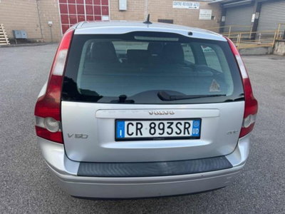 Volvo V50 2.0 D cat Summum (8)