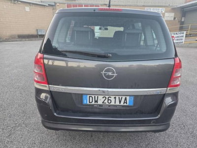 Opel Zafira 1.6 16V ecoM 150CV Turbo Cosmo (13)