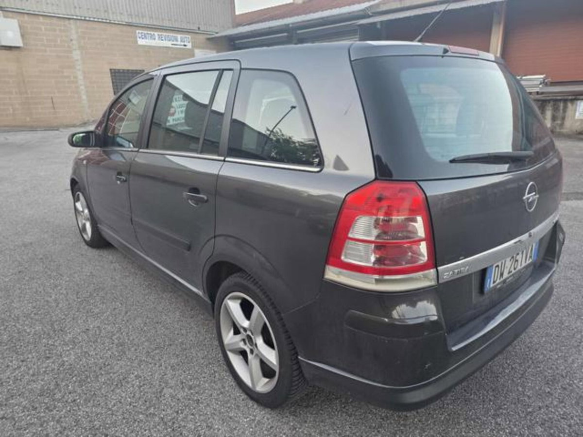 Opel Zafira 1.6 16V ecoM 150CV Turbo Cosmo (14)