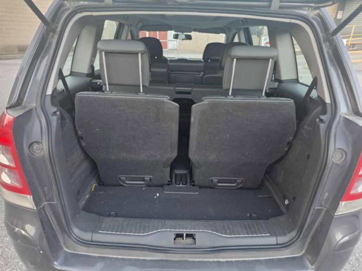 Opel Zafira 1.6 16V ecoM 150CV Turbo Cosmo (6)