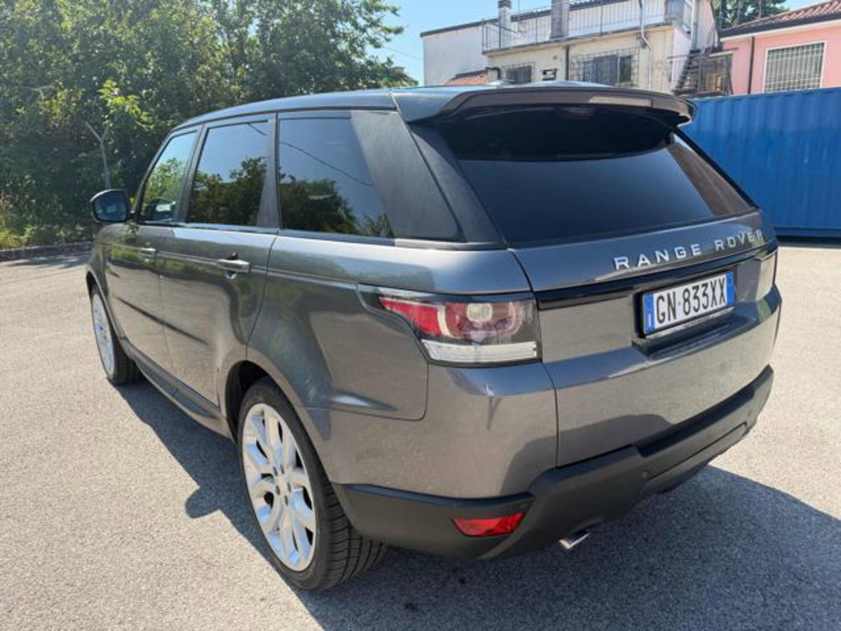 Land Rover Range Rover Sport 3.0 TDV6 HSE Dynamic (6)
