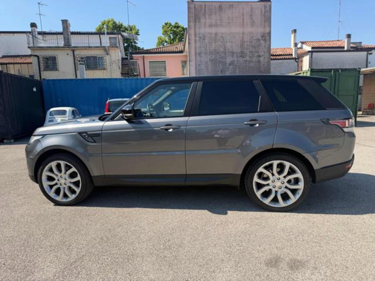 Land Rover Range Rover Sport 3.0 TDV6 HSE Dynamic (9)