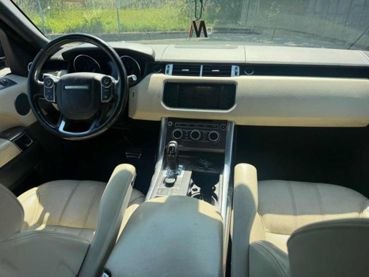 Land Rover Range Rover Sport 3.0 TDV6 HSE Dynamic (3)