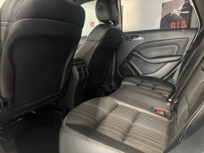Mercedes-Benz Classe B 200 CDI BlueEFFICIENCY Premium (13)