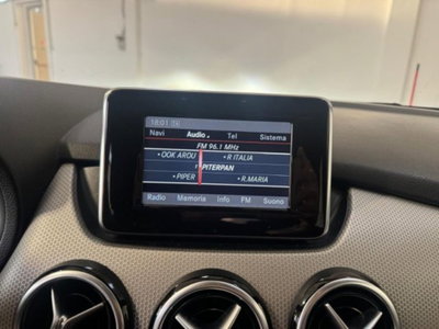 Mercedes-Benz Classe B 200 CDI BlueEFFICIENCY Premium (15)