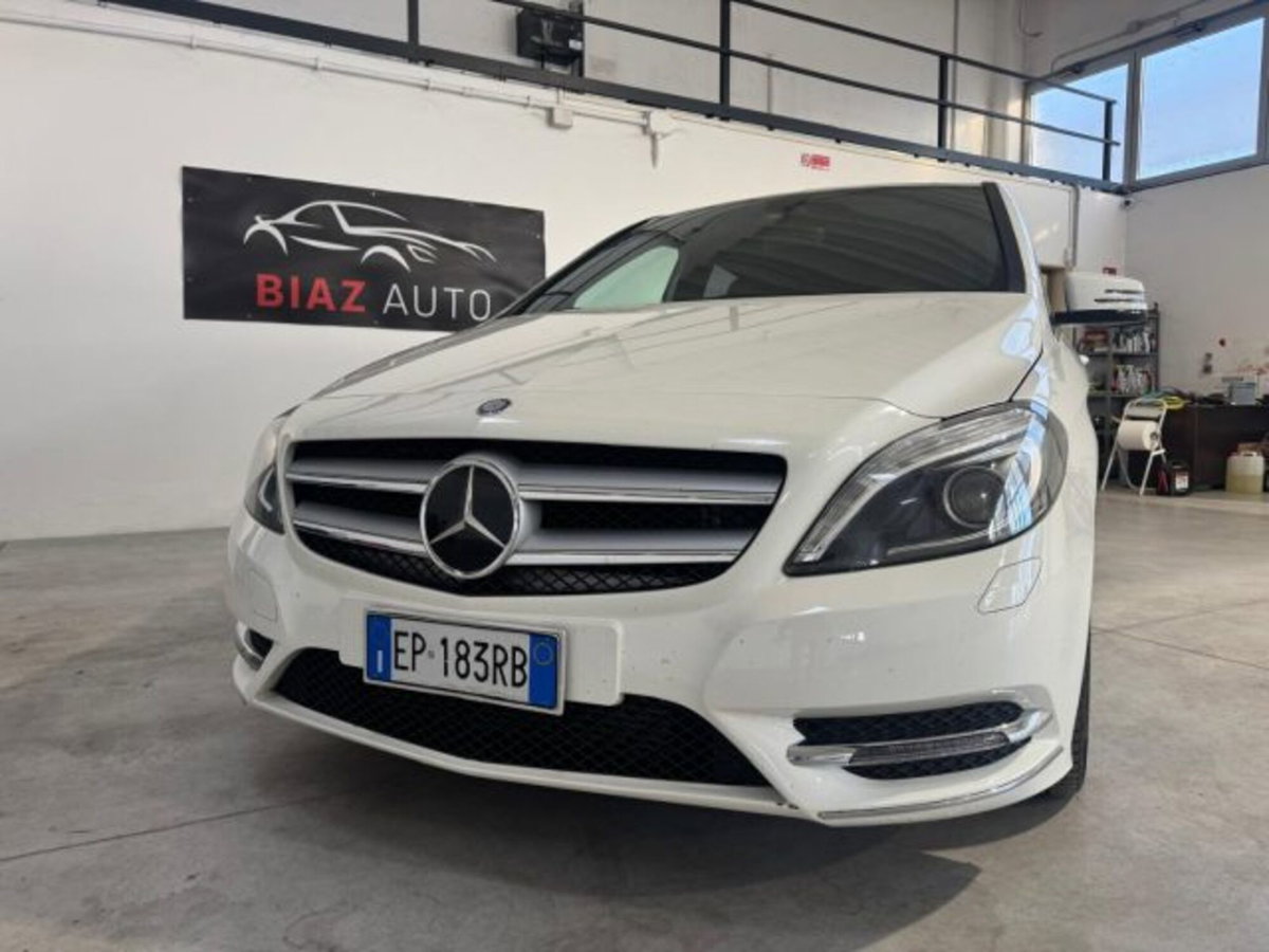 Mercedes-Benz Classe B 200 CDI BlueEFFICIENCY Premium (8)