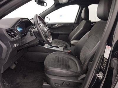Ford Kuga 1.5 EcoBlue 120 CV aut. 2WD ST-Line X Design (12)