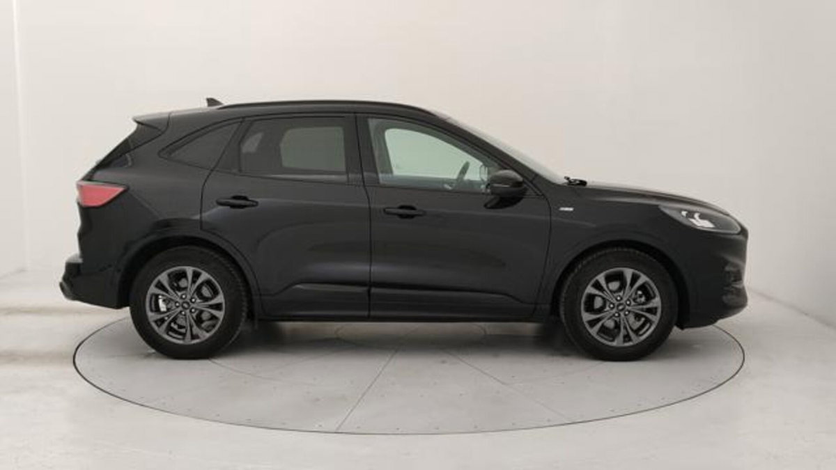 Ford Kuga 1.5 EcoBlue 120 CV aut. 2WD ST-Line X Design (6)