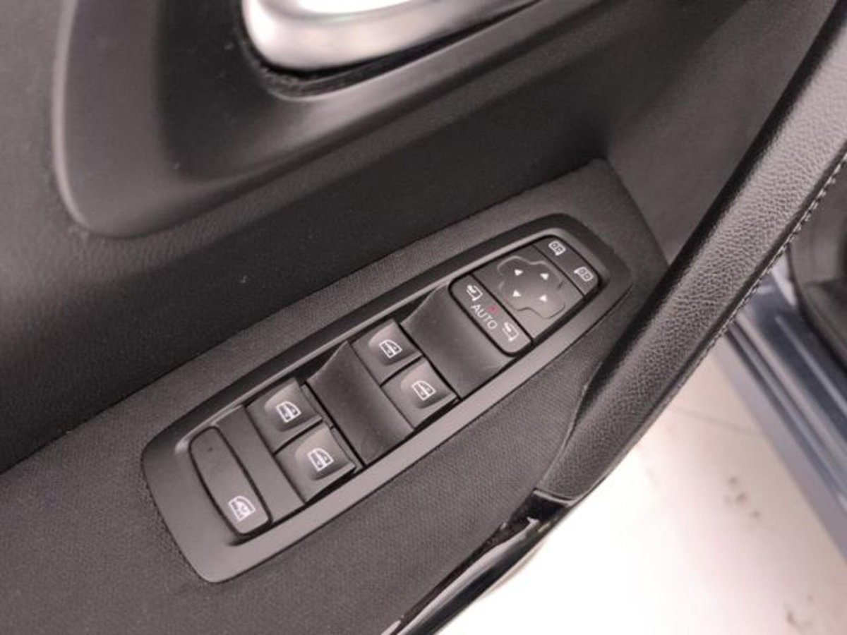 Renault Kadjar dCi 8V 115CV EDC Equilibre (18)