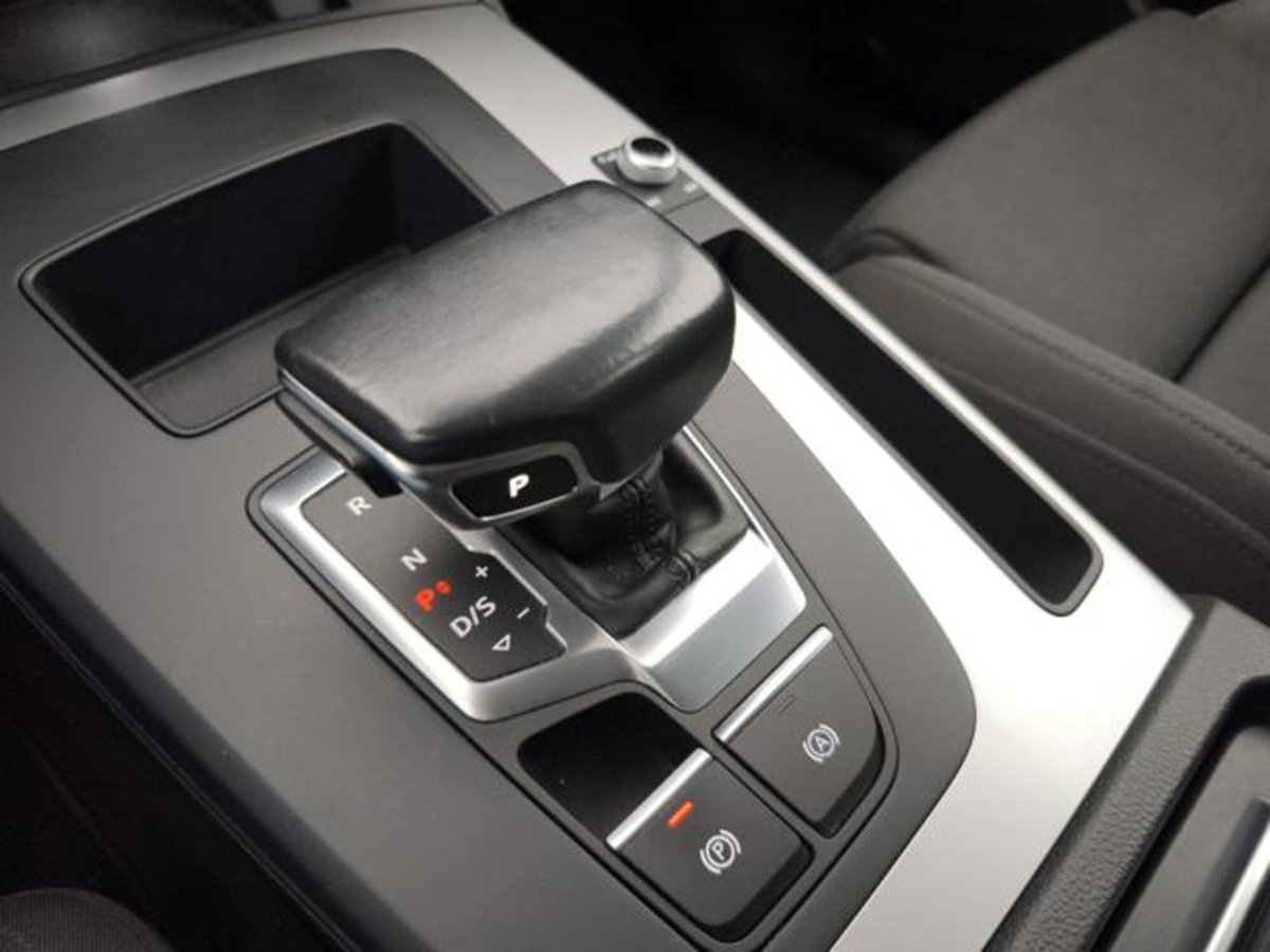 Audi Q5 40 2.0 tdi mhev 12V S line quattro s-tronic (18)
