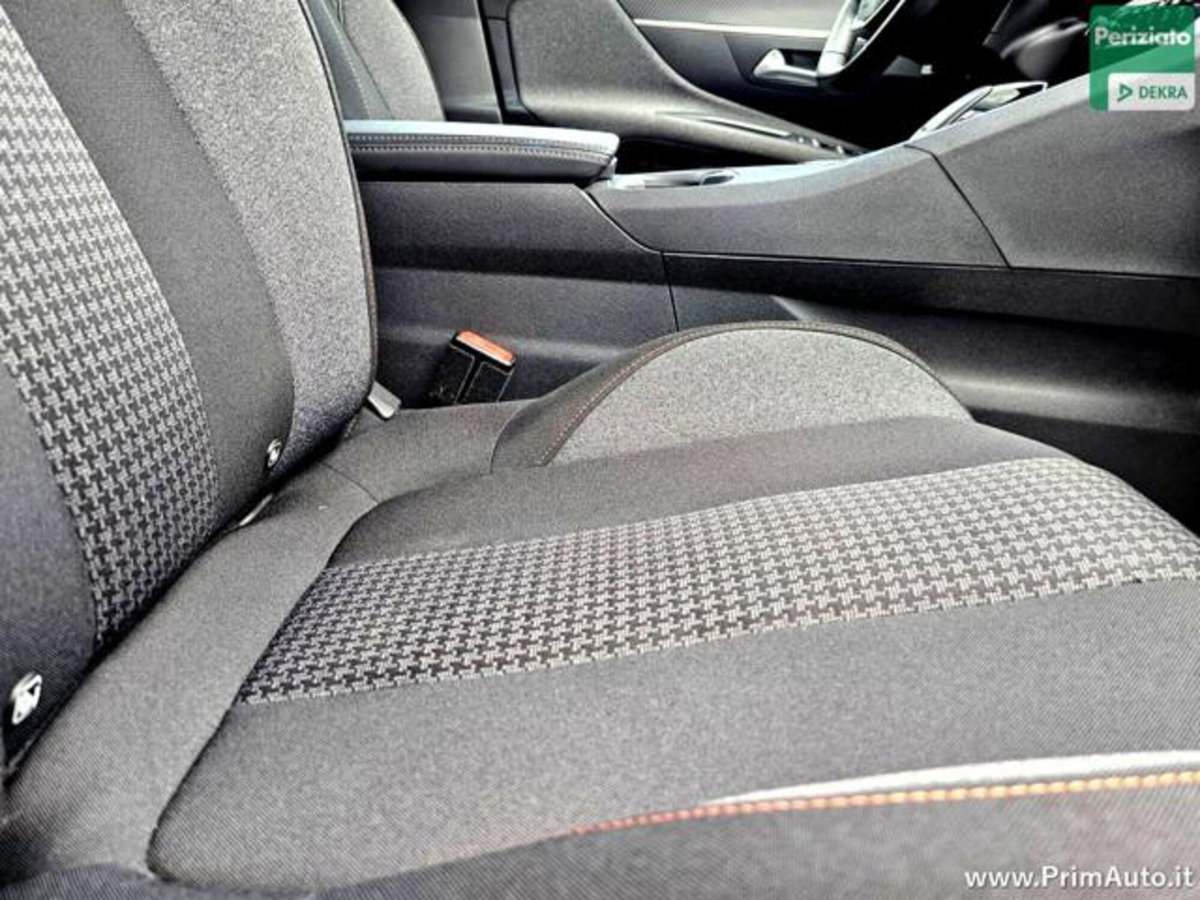 Peugeot 3008 BlueHDi 130 S&S EAT8 Active Pack (14)