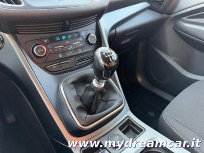 Ford Kuga 1.5 TDCI 120 CV S&S 2WD Titanium (10)