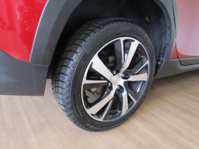 Peugeot 2008 Turbo 110 S&S Allure (2)