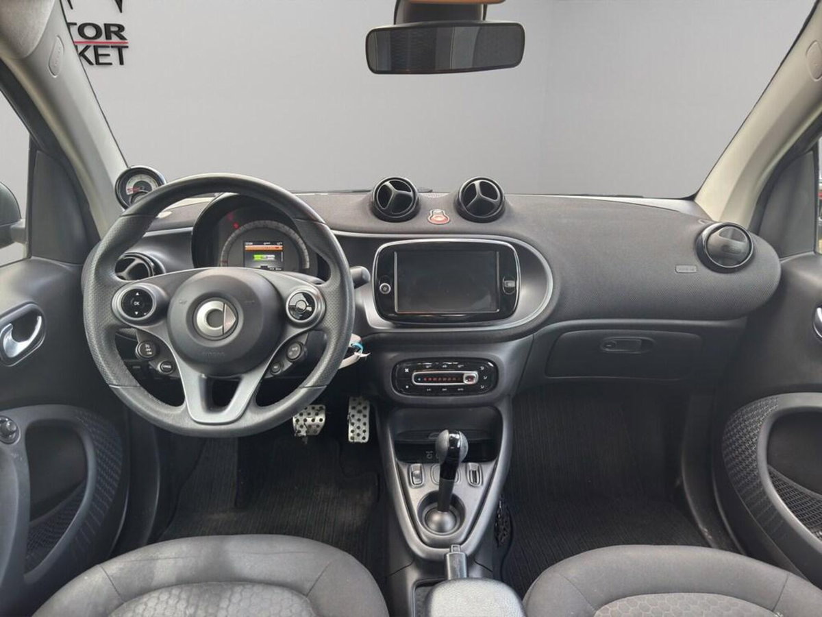 smart Fortwo eq Passion 22kW (14)