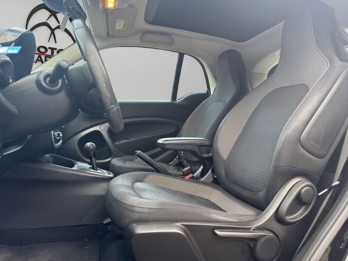 smart Fortwo eq Passion 22kW (15)