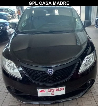 Lancia Ypsilon 1.2 69 CV 5 porte GPL Ecochic Elefantino Blu usata