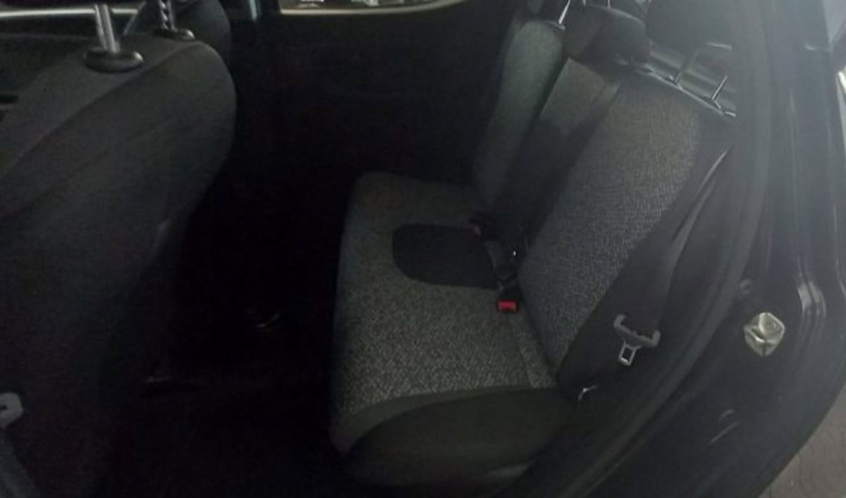Lancia Ypsilon 1.2 69 CV 5 porte GPL Ecochic Elefantino Blu (8)