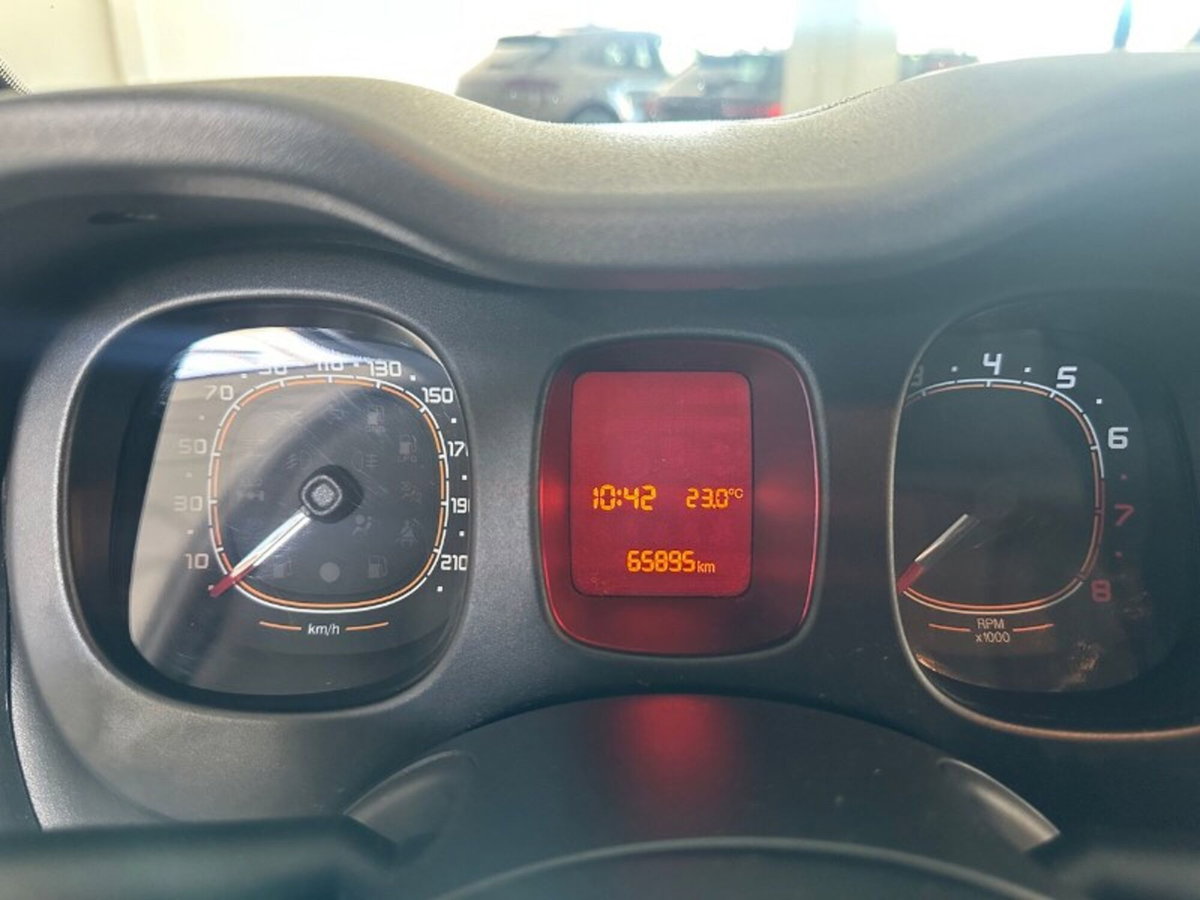 Fiat Panda 1.2 Lounge (8)