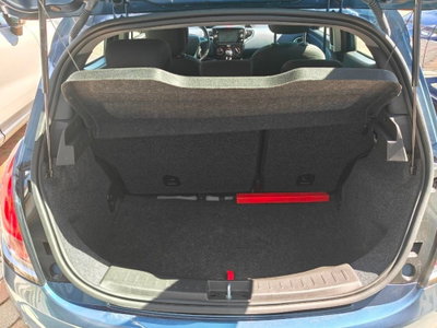 Lancia Ypsilon 1.0 FireFly 5 porte S&S Hybrid Ecochic Gold (13)