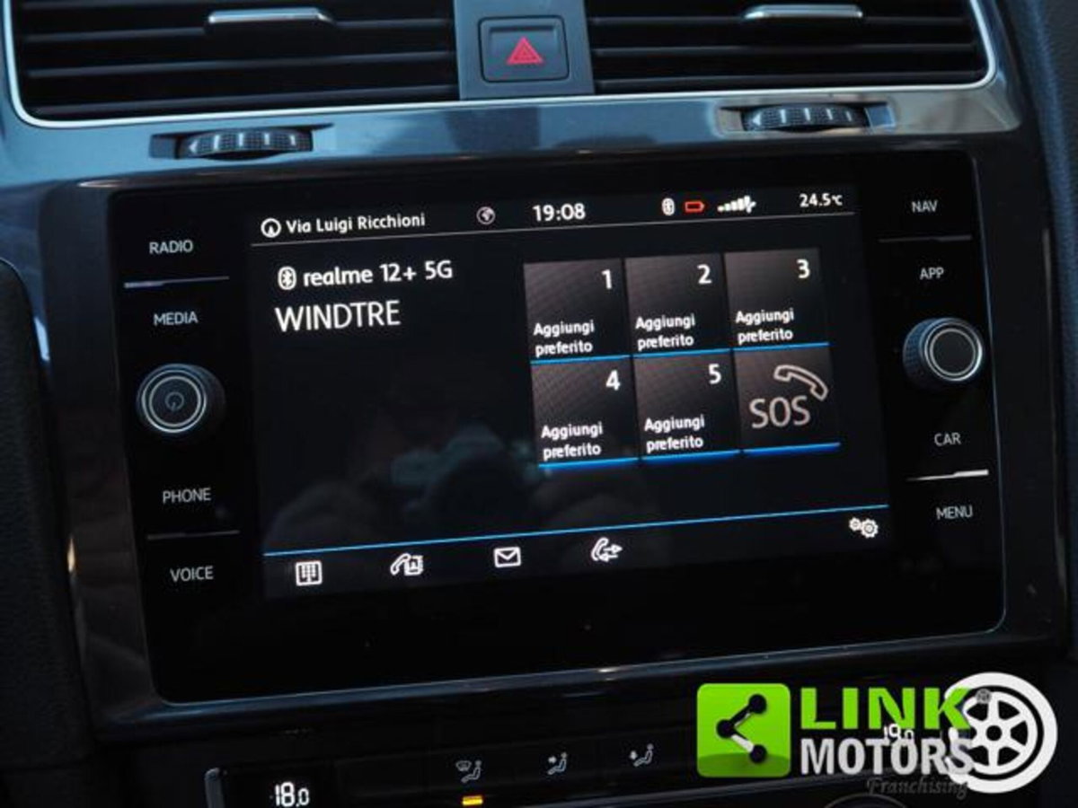 Volkswagen Golf Variant 1.6 TDI 115 CV DSG Business BlueMotion Tech. (13)