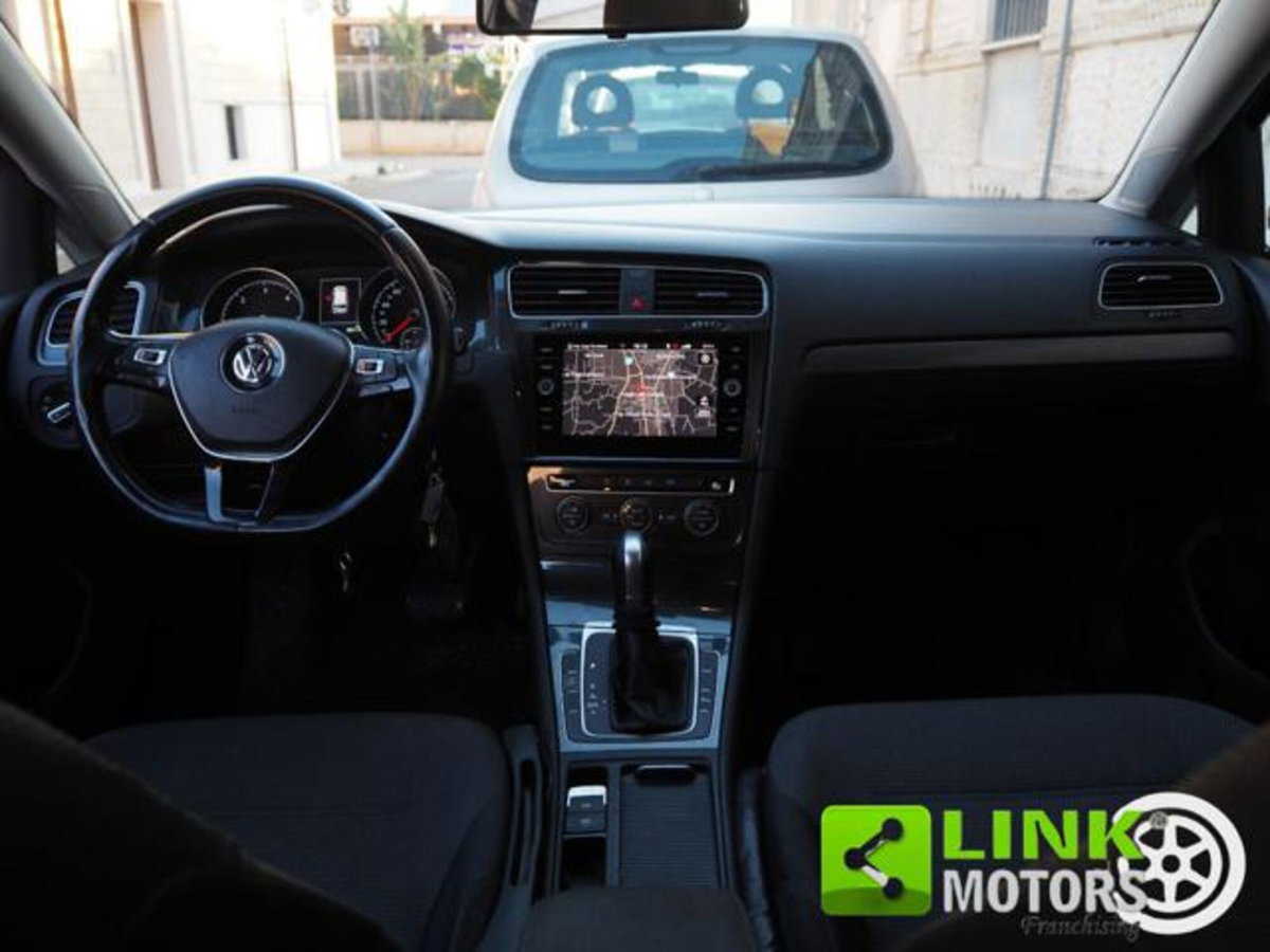 Volkswagen Golf Variant 1.6 TDI 115 CV DSG Business BlueMotion Tech. (4)
