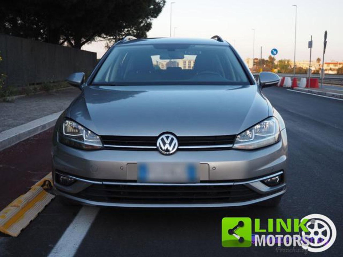 Volkswagen Golf Variant 1.6 TDI 115 CV DSG Business BlueMotion Tech. (7)