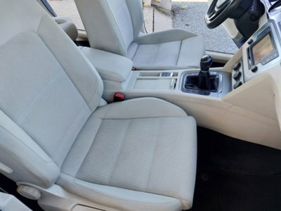 Volkswagen Passat Variant 1.6 TDI Trendline BlueMotion Technology (16)
