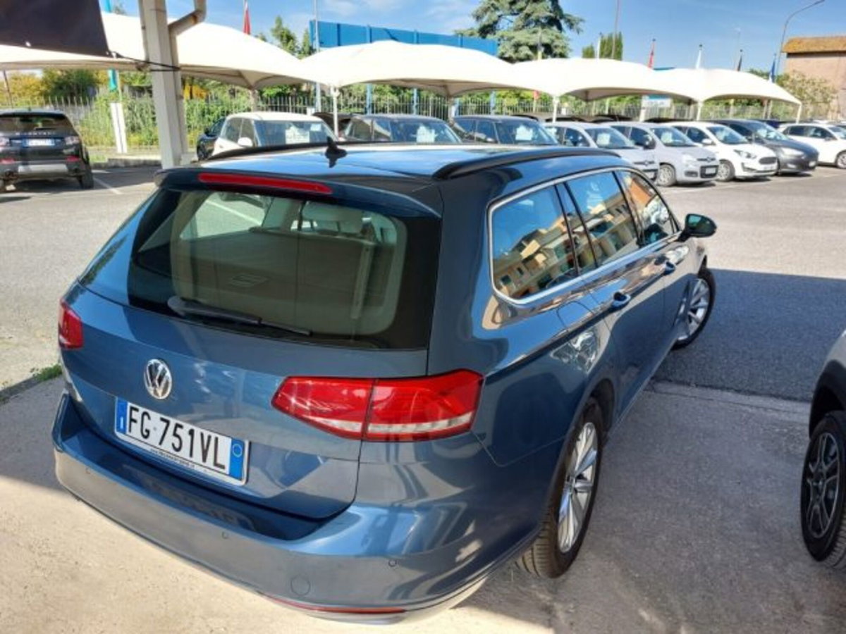 Volkswagen Passat Variant 1.6 TDI Trendline BlueMotion Technology (4)