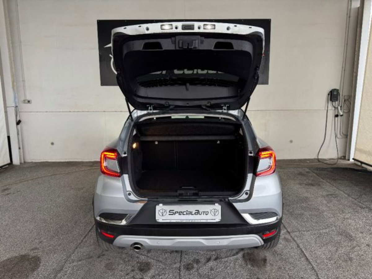 Renault Captur 1.0 tce Techno 90cv (13)