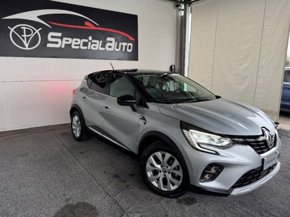 Renault Captur 1.0 tce Techno 90cv (7)