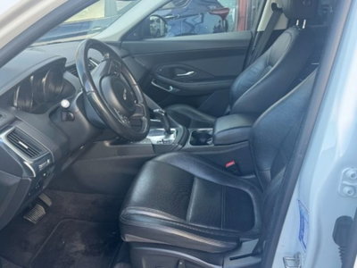 Jaguar E-Pace 2.0D 150 CV AWD aut. S (8)