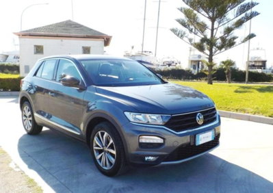 Volkswagen T-Roc 2.0 TDI SCR 150 CV Business BlueMotion Technology usata