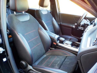 Mercedes-Benz Classe B 180 d Automatic Premium (17)
