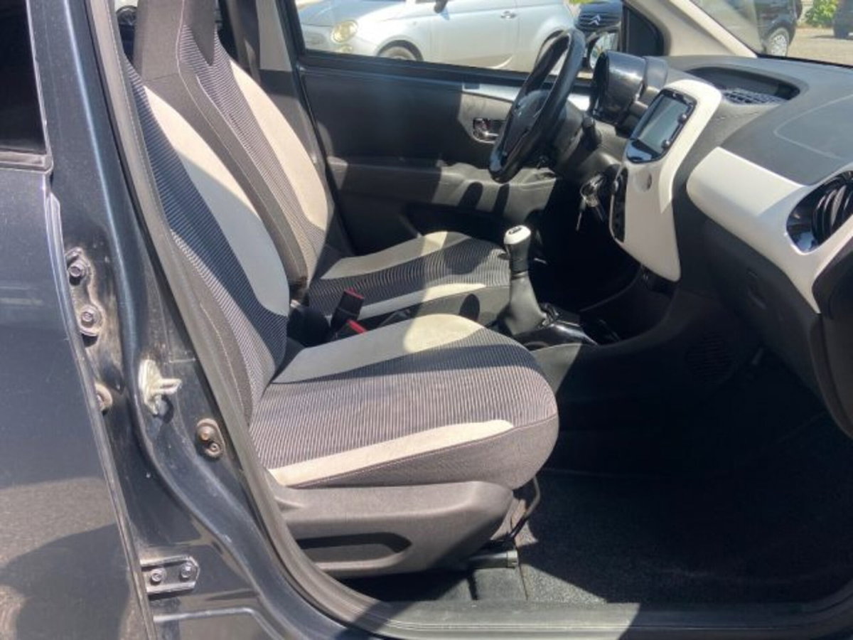 Peugeot 108 82 5 porte Collection (14)