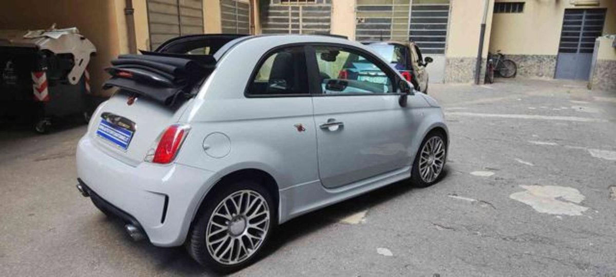 Abarth 500 Cabrio 1.4 Turbo T-Jet (4)